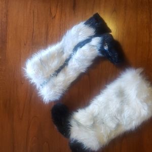 Amazing Llama Boots